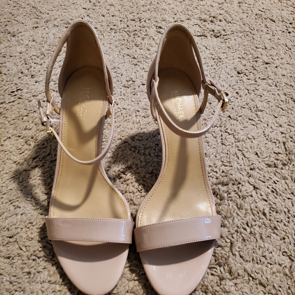 Women's Nude Colored Simone Heels